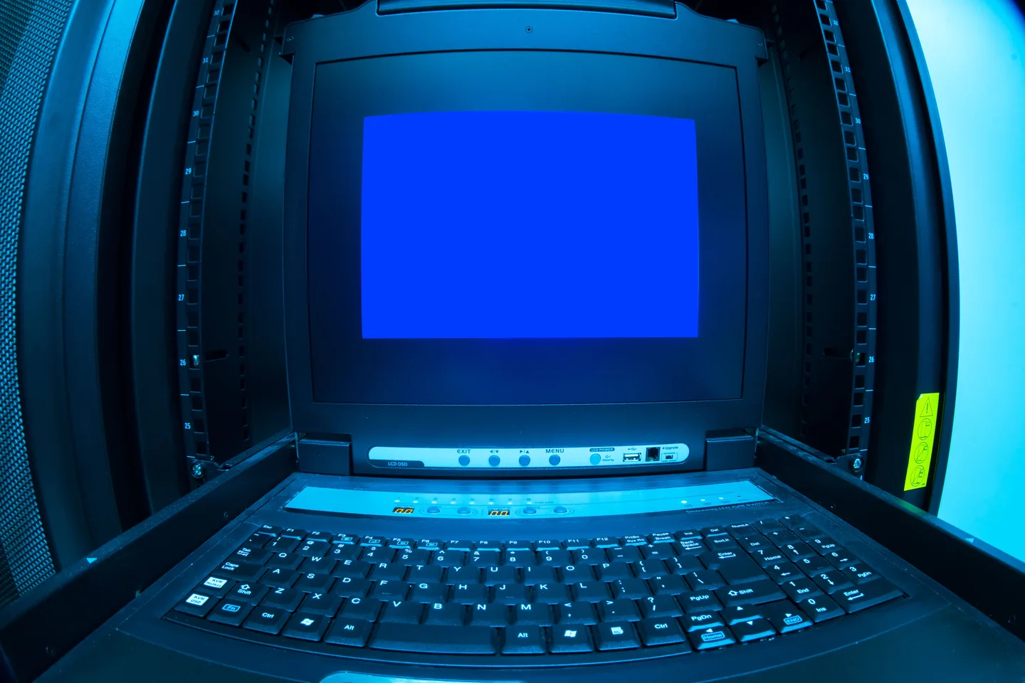 Экран с ошибкой, похожей на синий экран Windows